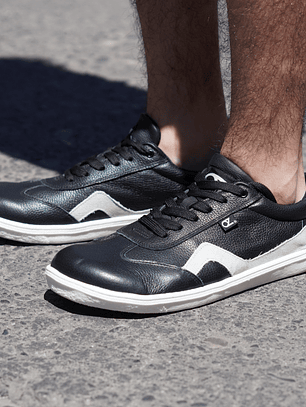 AURORA NEGRA BAREFOOT 