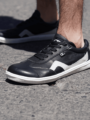 AURORA NEGRA BAREFOOT 