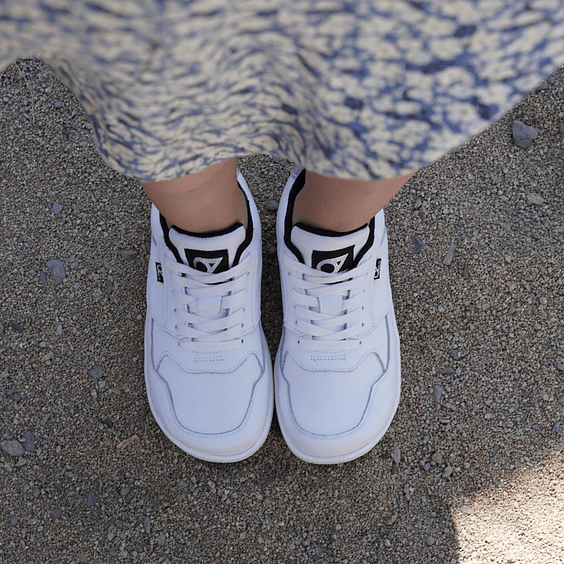 Livy Blanca Barefoot 2