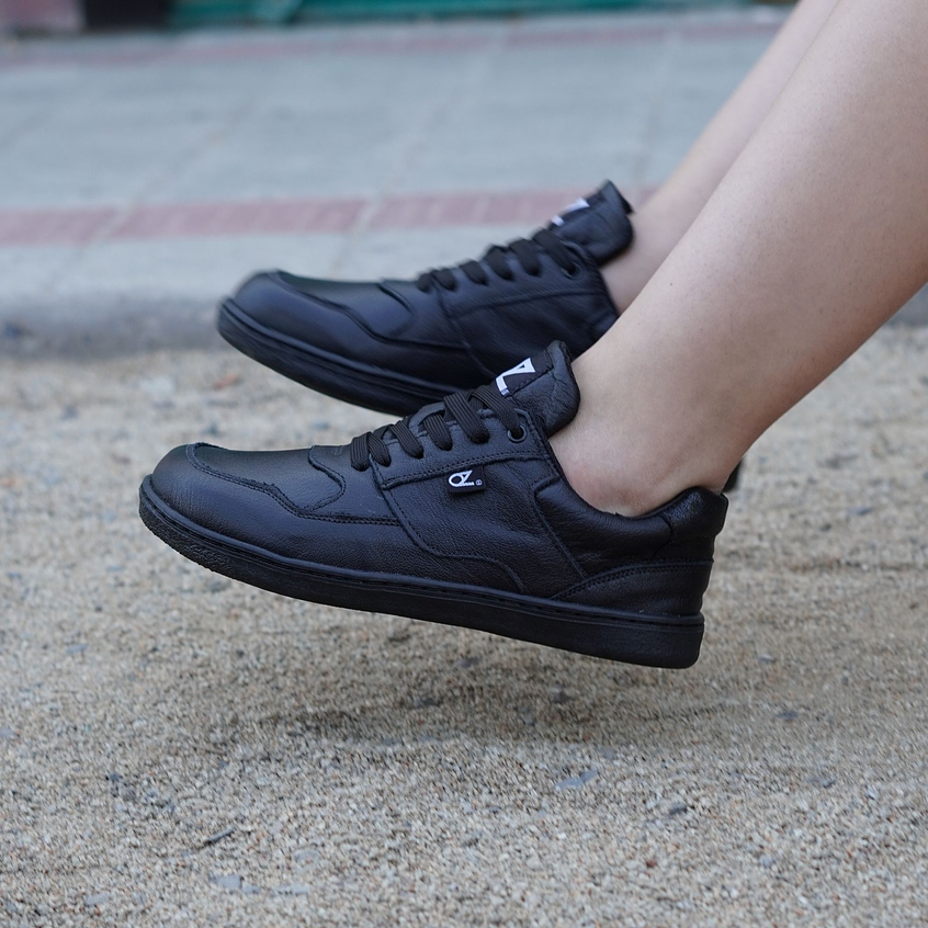 Livy Full Black Barefoot  3