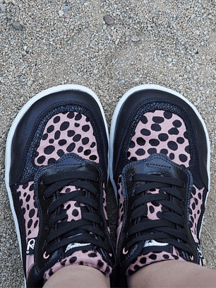 Luna Leopardo Rosa Negro Barefoot 