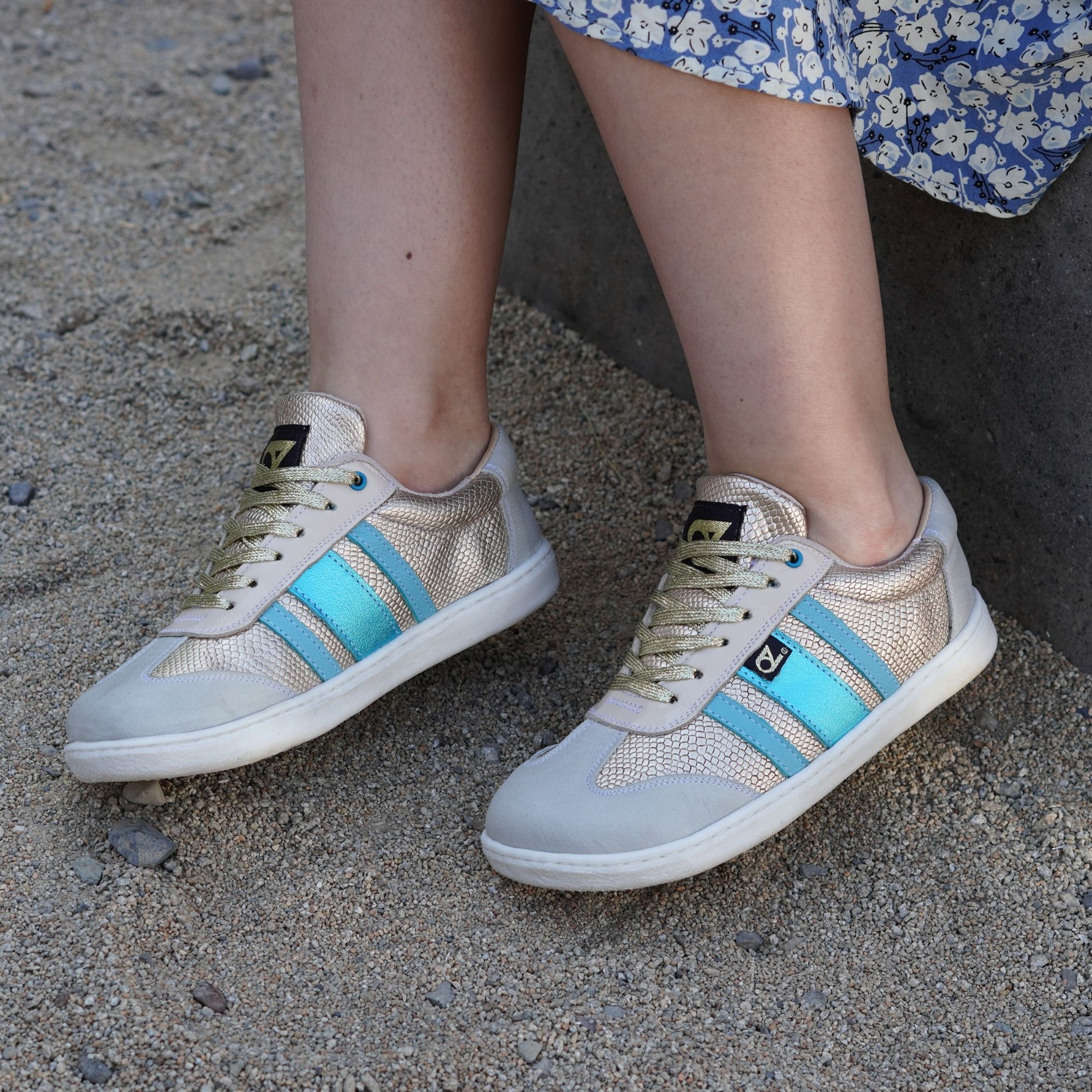 Aurora Retro Champagne Celeste Barefoot 1