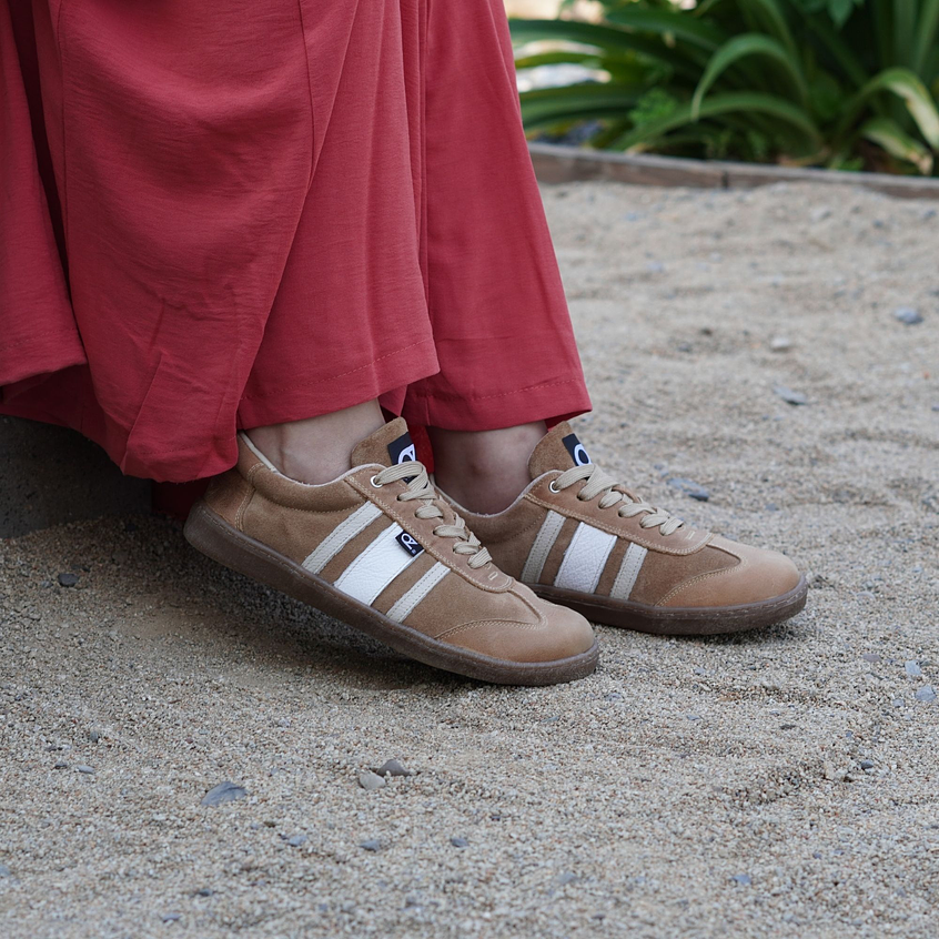 Aurora Retro Cafe Suave Barefoot 1