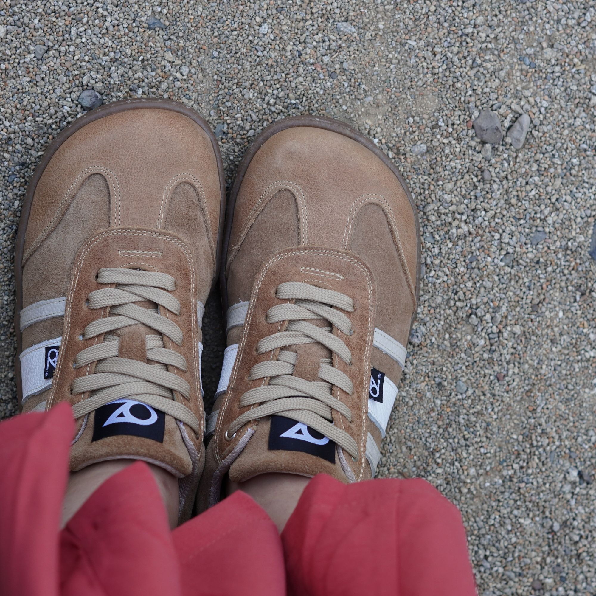 Aurora Retro Cafe Suave Barefoot 3