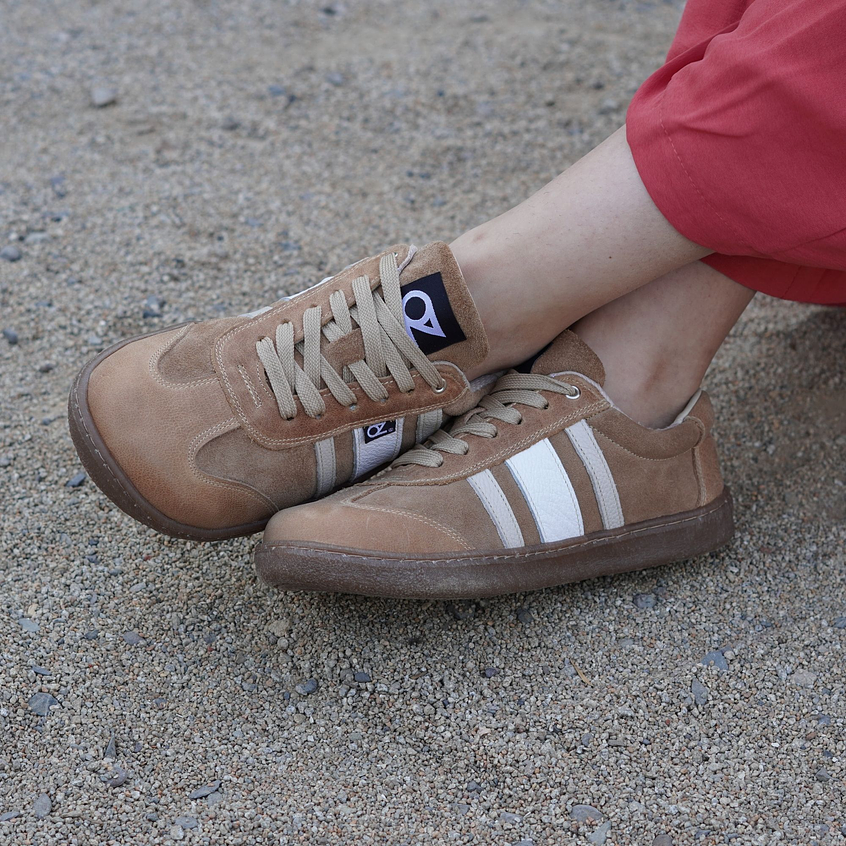 Aurora Retro Cafe Suave Barefoot 4