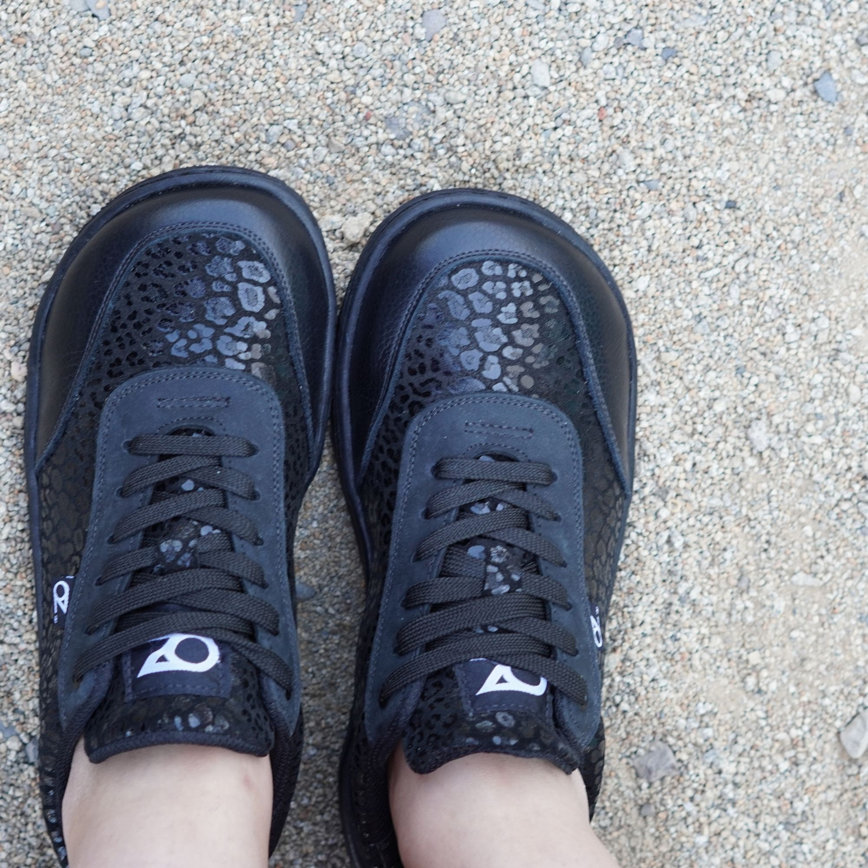 Auri Leopardo Negro Barefoot 3