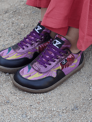 Raffi Flores Vino Barefoot