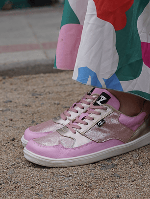 Livy Rosa Champagne Barefoot  