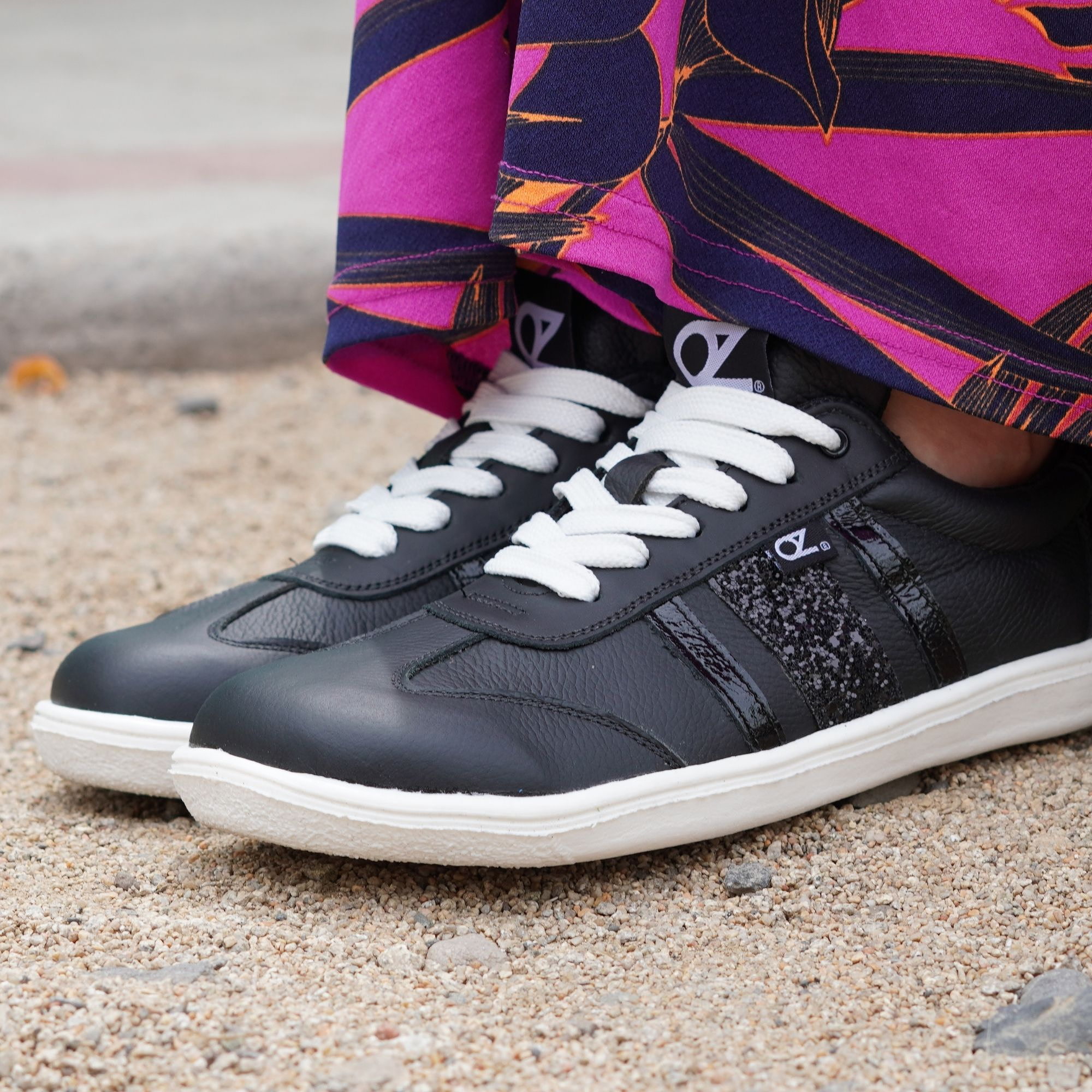 Aurora Retro Negro Glitter Barefoot  3