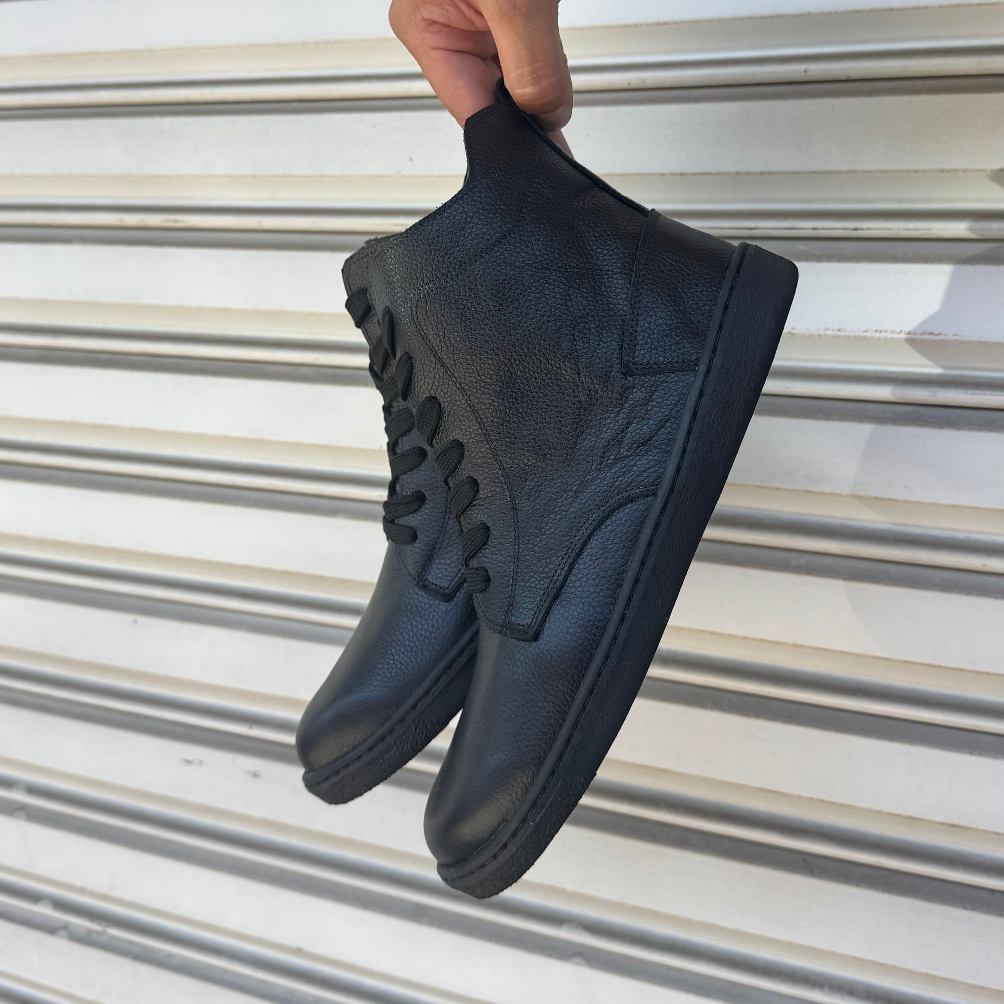 BOTIN NEGRO BAREFOOT 1