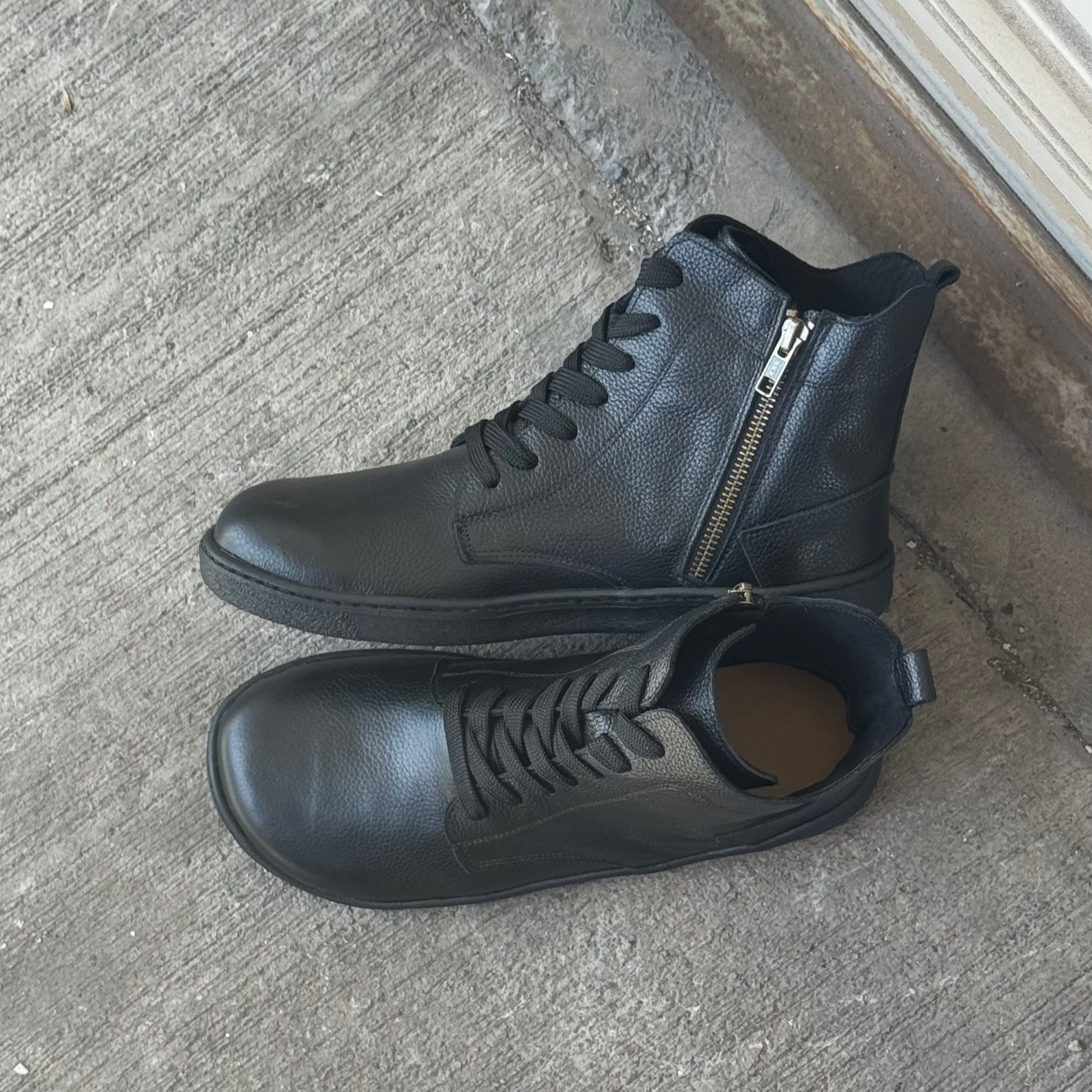 BOTIN NEGRO BAREFOOT 2