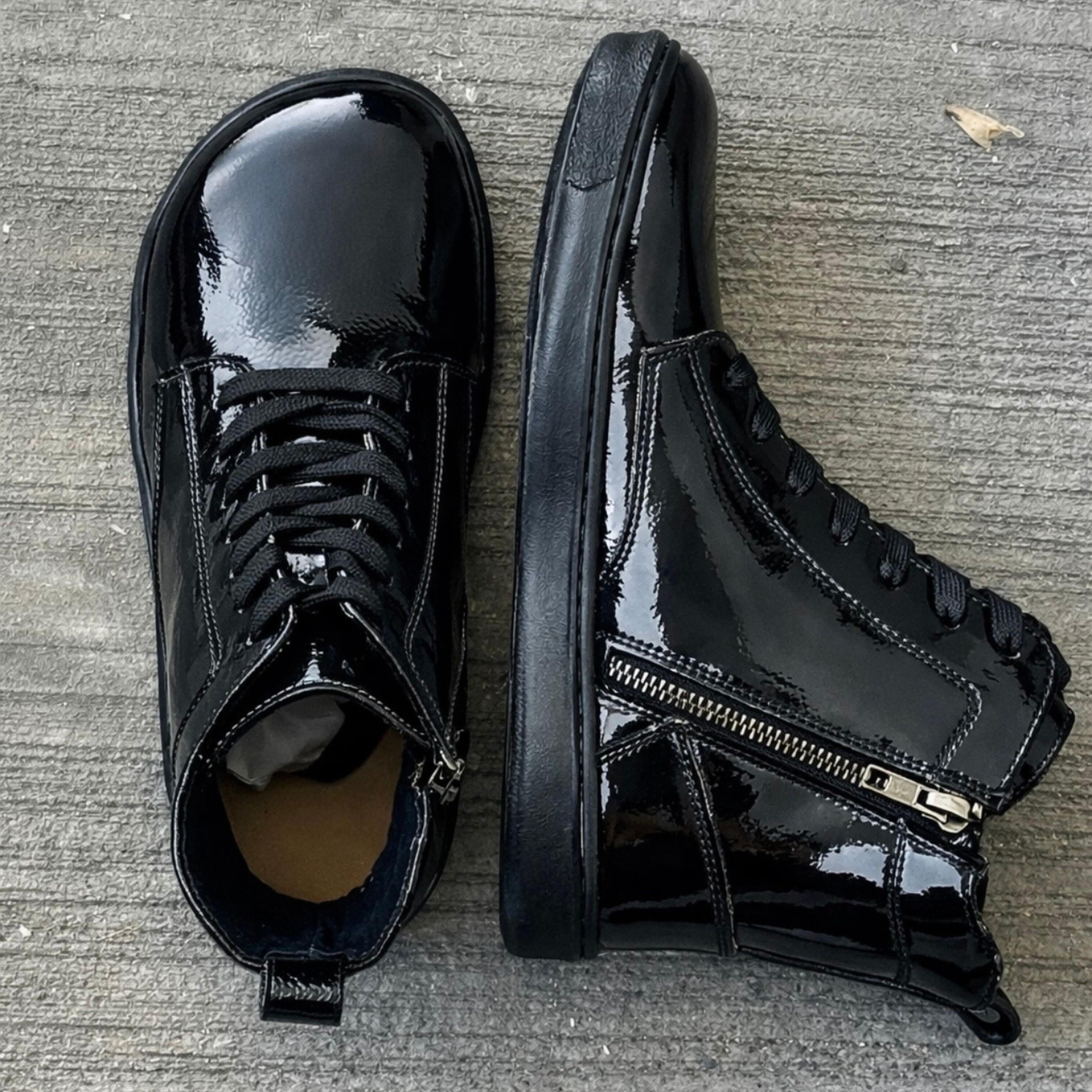 BOTIN NEGRO RICHATO BAREFOOT 1