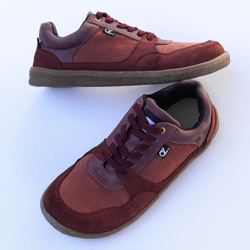 Koka Atlas Wine Barefoot 2