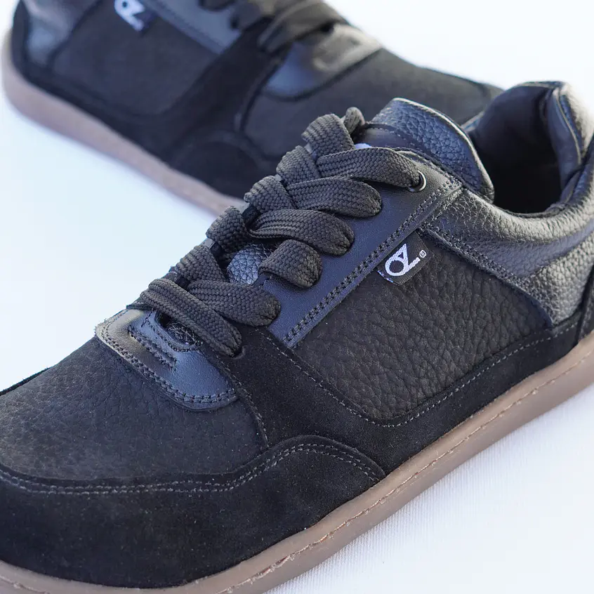 Koka Atlas Black Barefoot 3