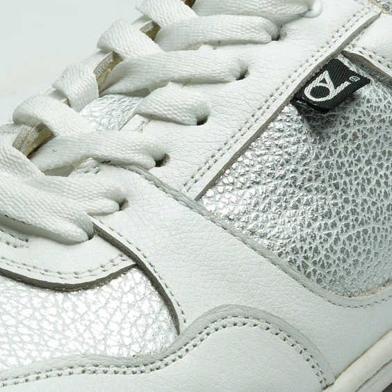 Koka Atlas Silver White Barefoot 2