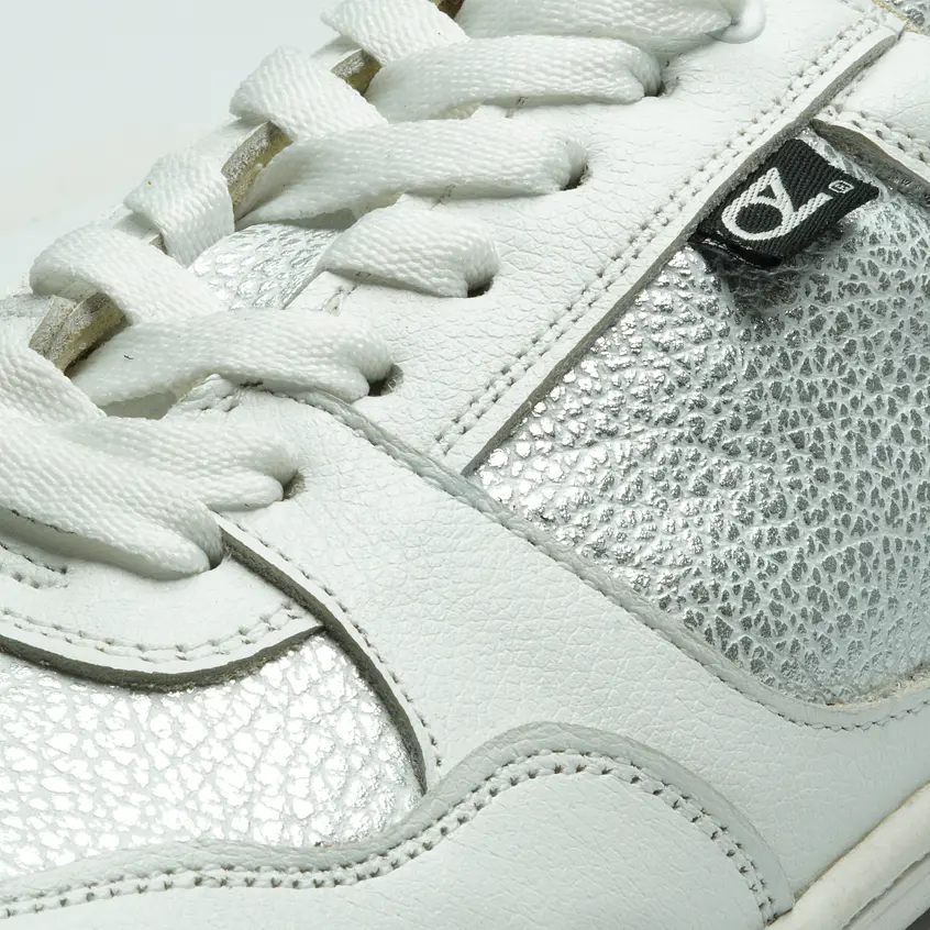 Koka Atlas Silver White Barefoot 2
