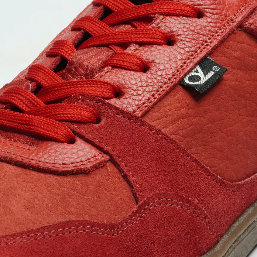 Koka Atlas Red Barefoot 2