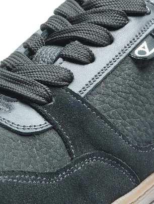 Koka Atlas Black Barefoot