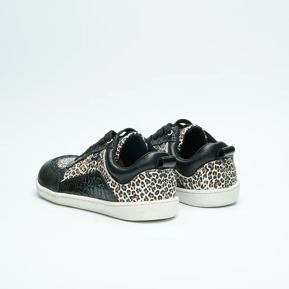Luna Cheeta Black Barefoot 4