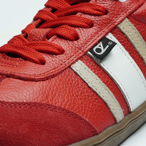 Aurora Retro Roja Barefoot 2