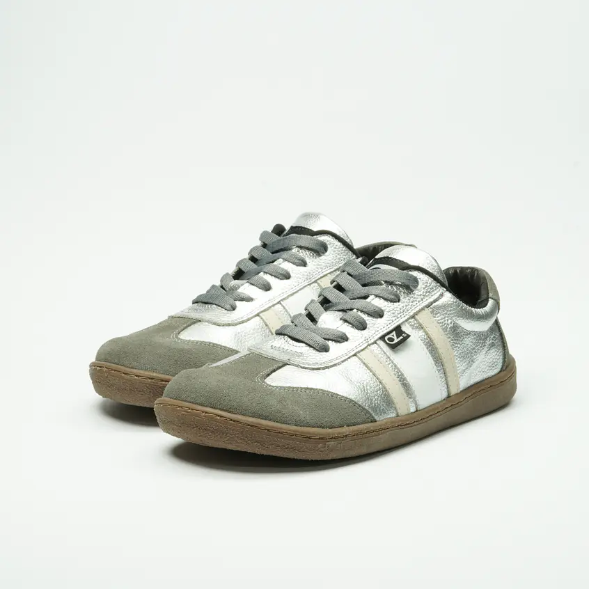 Aurora Retro Silver Barefoot 1