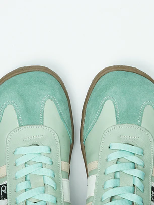 Aurora Retro Turquesa Barefoot