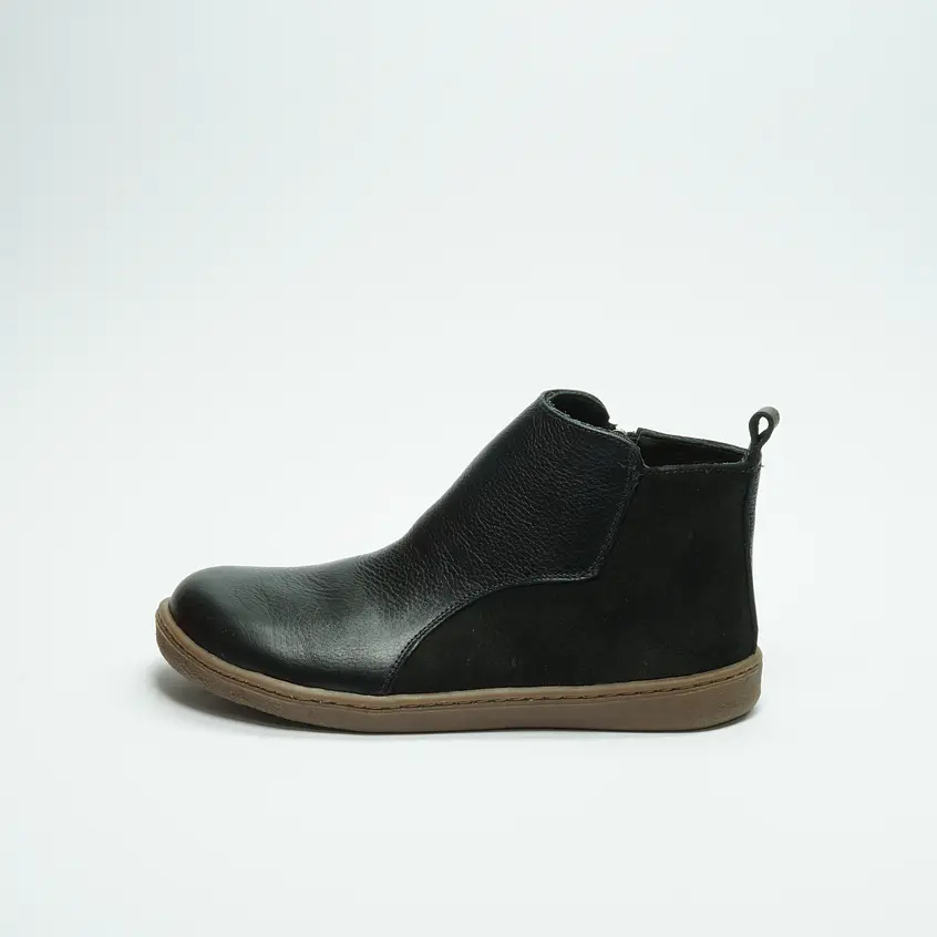 Botin Corto Negro Barefoot 3