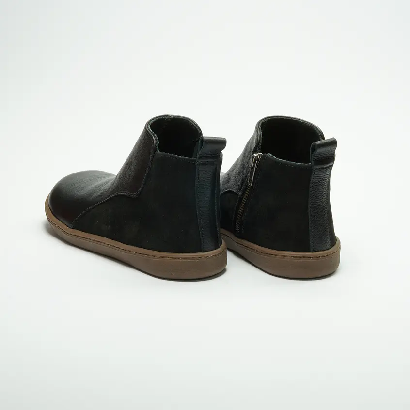 Botin Corto Negro Barefoot 4