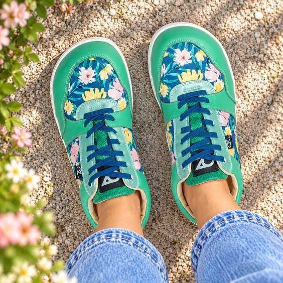 Koka Blossom Verde Barefoot 1