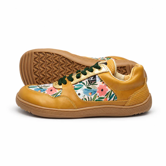 Koka Blossom Cafe Barefoot 3