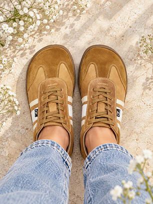 Aurora Retro Camel Barefoot
