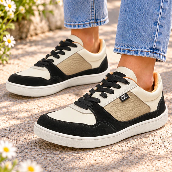 Koka Black Cream Barefoot 1