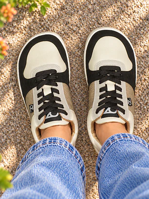 Koka Black Cream Barefoot