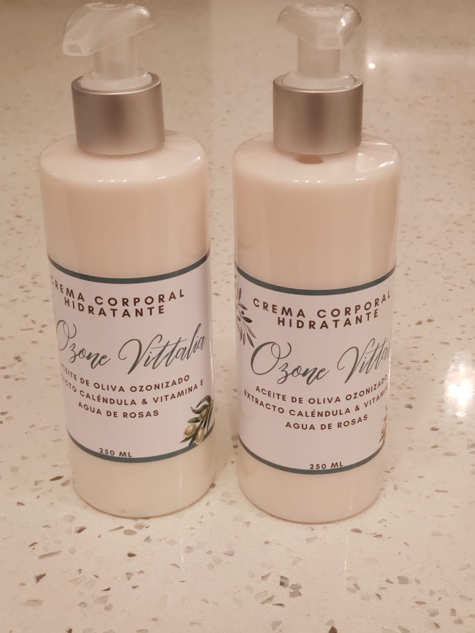 Crema Corporal Hidratante Agua de Rosas 250 ML