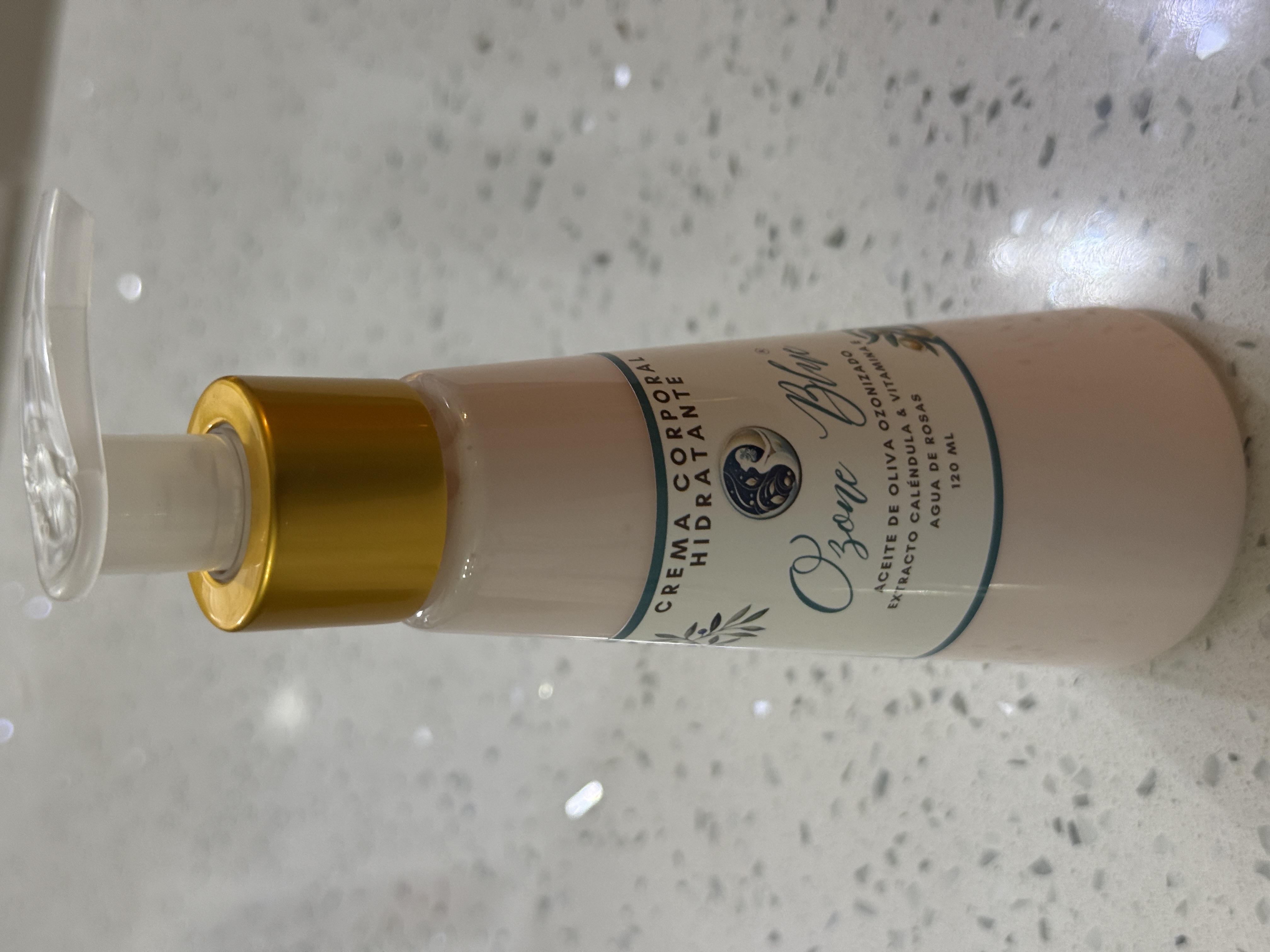 Crema Hidratante Corporal con Agua de Rosas 160 ML