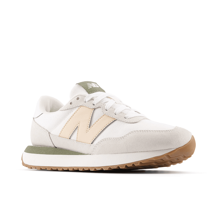 Tenis New Balance 237 Mujer-Beige 4