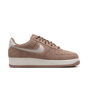 Tenis Nike Air Force 1 07 Lv8 Trend Hombre-Café