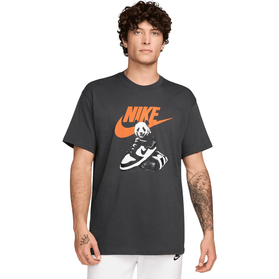 Camiseta Nike M Nsw Tee Fw Mbr Cnct Fa25 Hombre-Gris 1