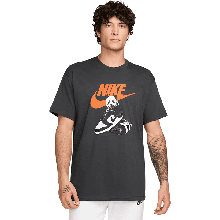 Camiseta Nike M Nsw Tee Fw Mbr Cnct Fa25 Hombre-Gris 1