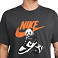 Camiseta Nike M Nsw Tee Fw Mbr Cnct Fa25 Hombre-Gris - Miniatura 3