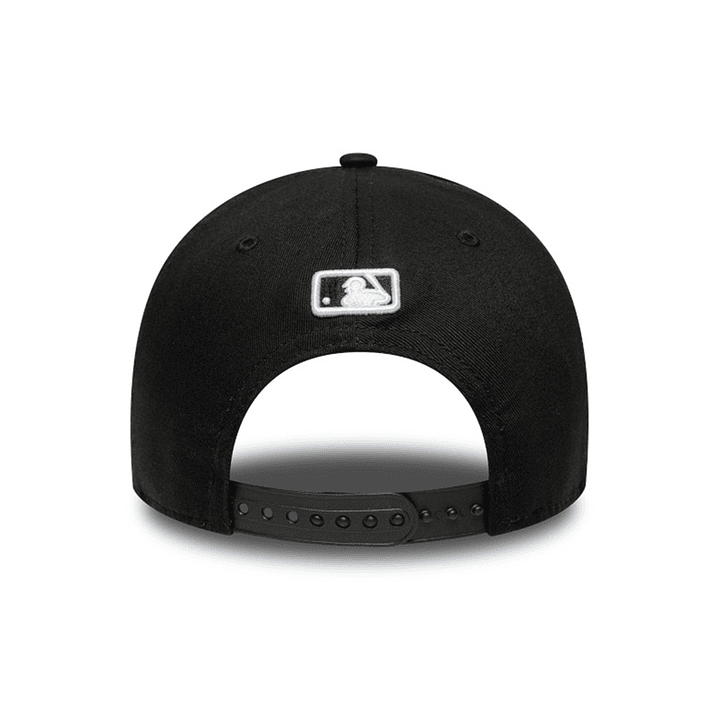 Gorra New Era New York Yankees-Negro Enriquecido 3