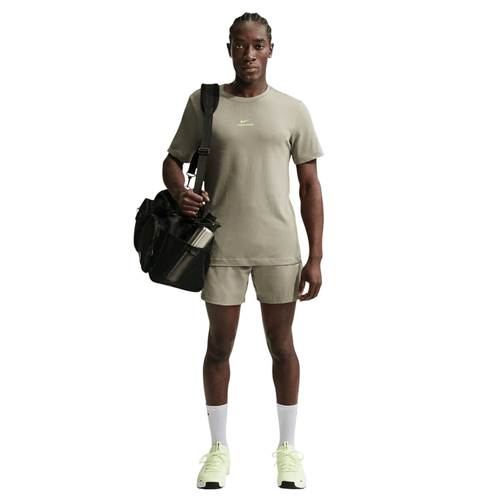 Camiseta Nike Tee Std Pro Hombre-Verde Oliva 4