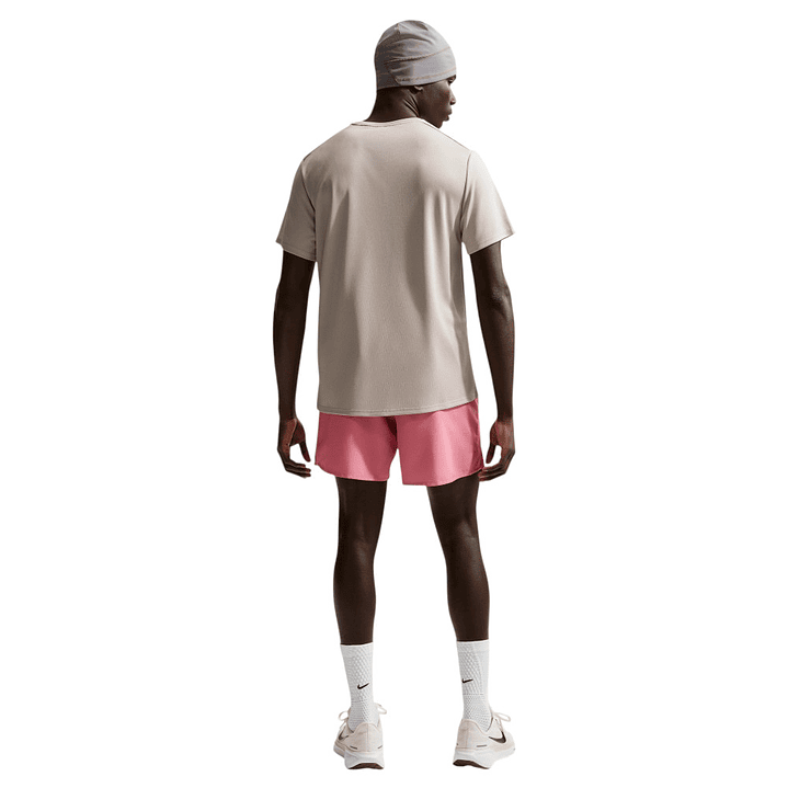 Camiseta Nike M Nk Df Uv Miler Ss Hombre-Beige Claro 4