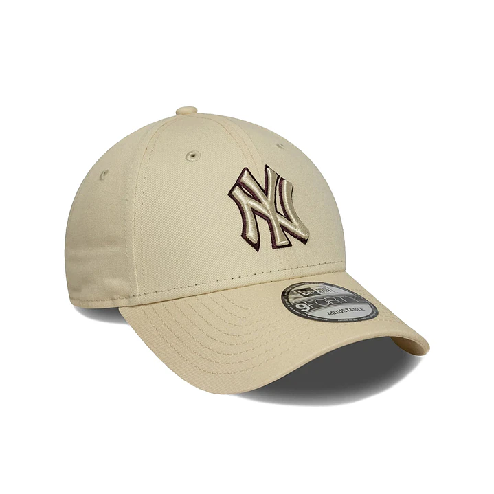 Gorra New Era New York Yankees Team Outline 9Forty-Beige 3