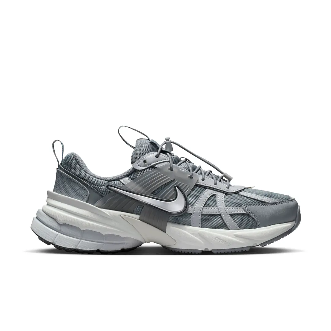Tenis Nike V2K Run Speed Lace Mujer-Gris 1