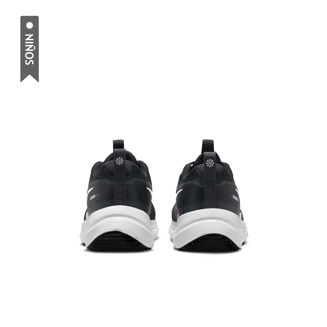 Tenis Nike Cosmic Runner Gs Niño-Negro 5