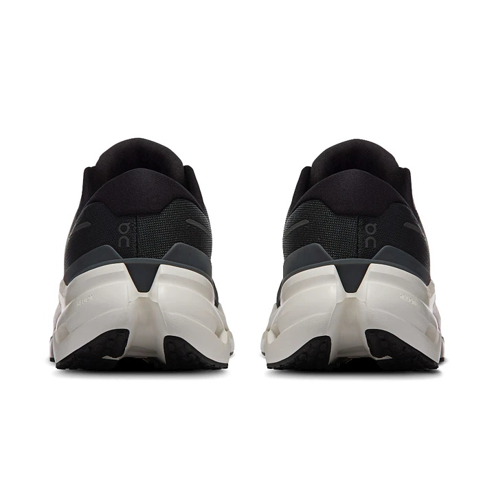 Tenis On Cloudrunner 3 Hombre-Negro/Blanco 5