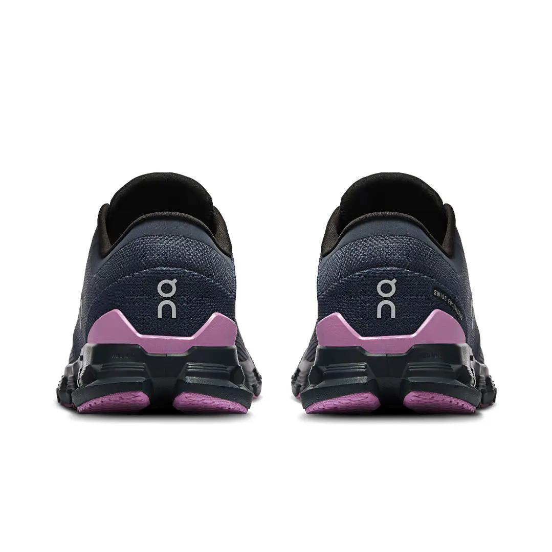 Tenis On Cloud X 4 Mujer-Gris oscuro 5