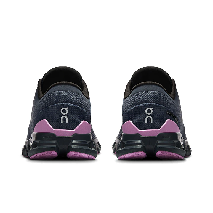 Tenis On Cloud X 4 Mujer-Gris oscuro 5