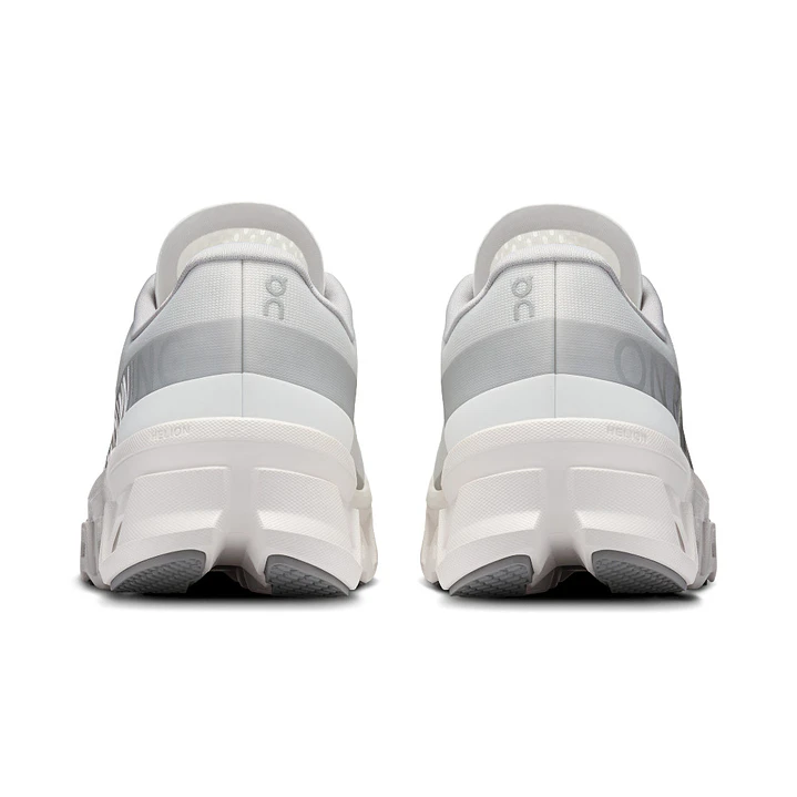 Tenis On Cloudmonster 1 Hombre-Beige 5